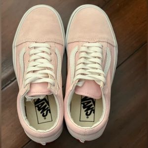 Brand new light pink old skool Vans women’s size 5.5